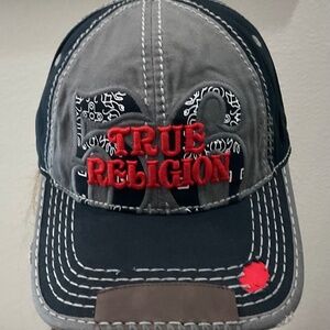 True religion 56 distressed Cap.